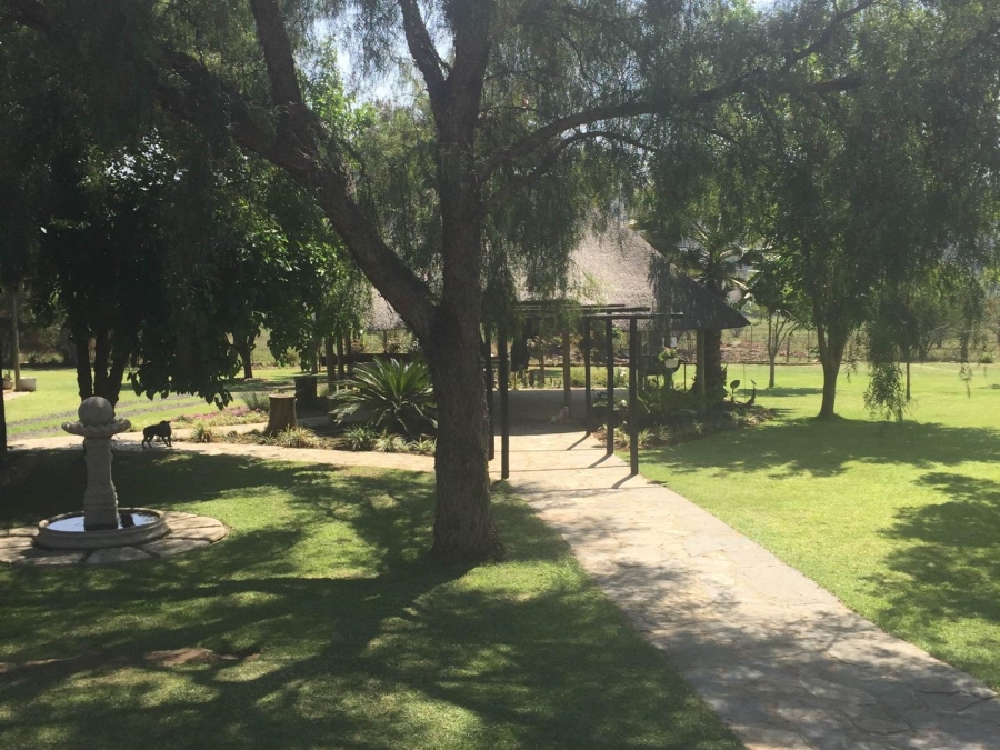 9 Bedroom Property for Sale in Hartbeespoort Rural North West